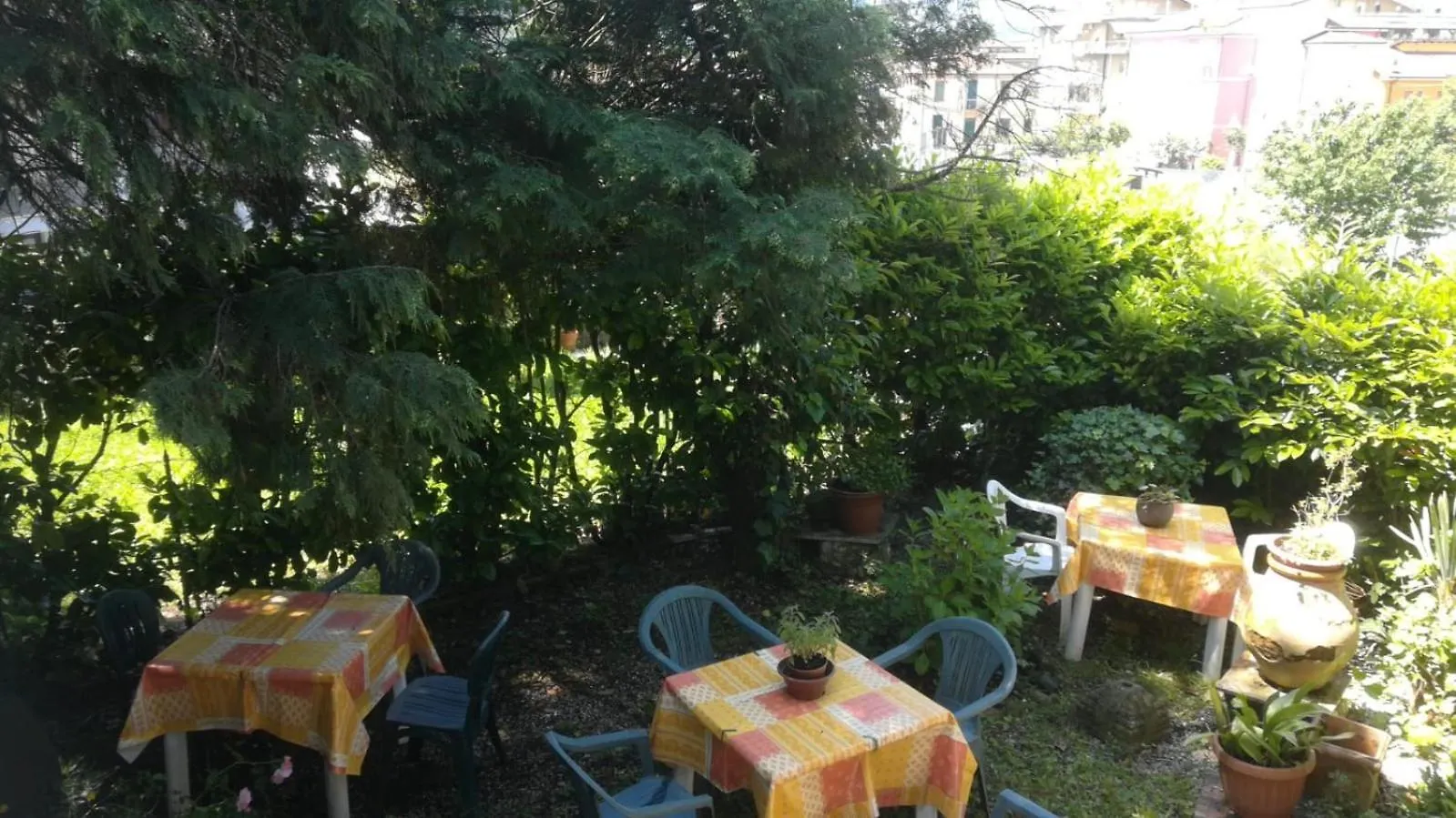 Guest House Casa Annabella Ceparana Holiday home