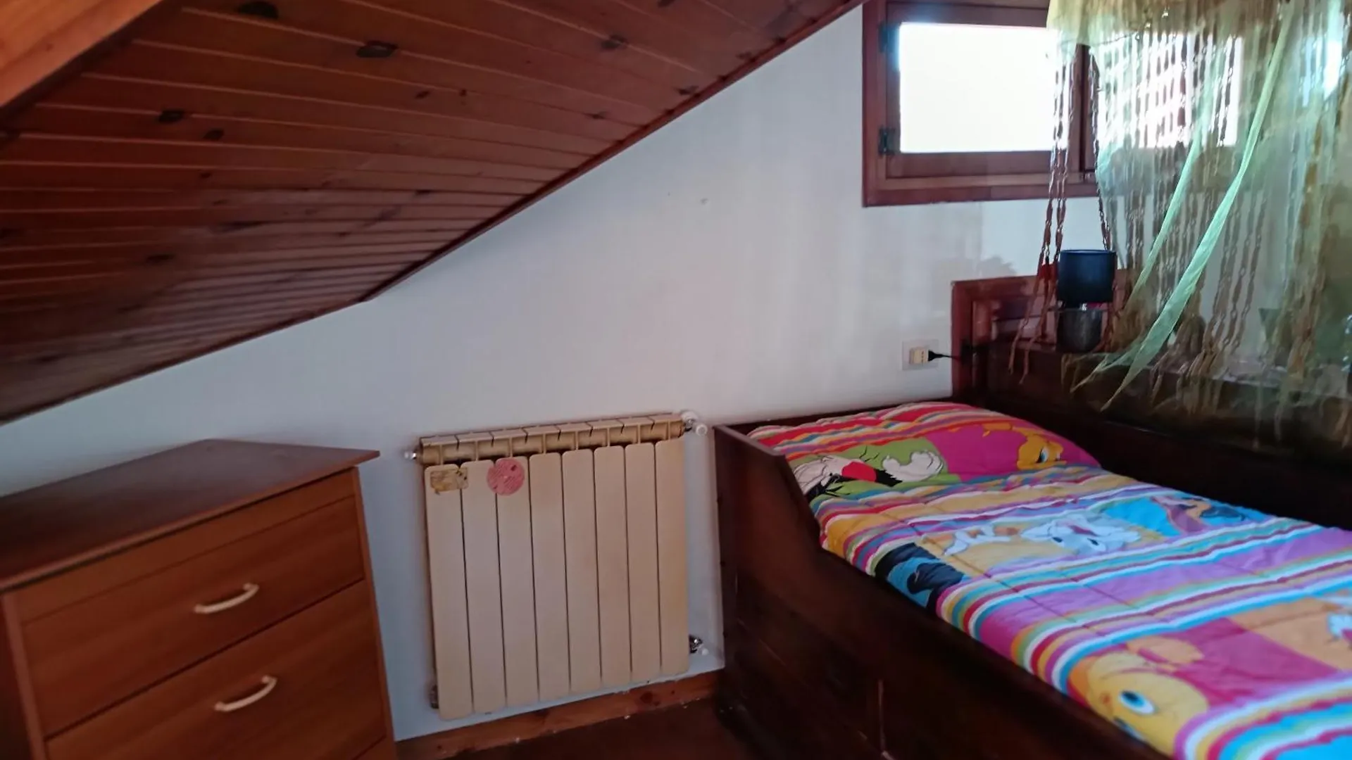 Guest House Casa Annabella Ceparana 0*,  Italy